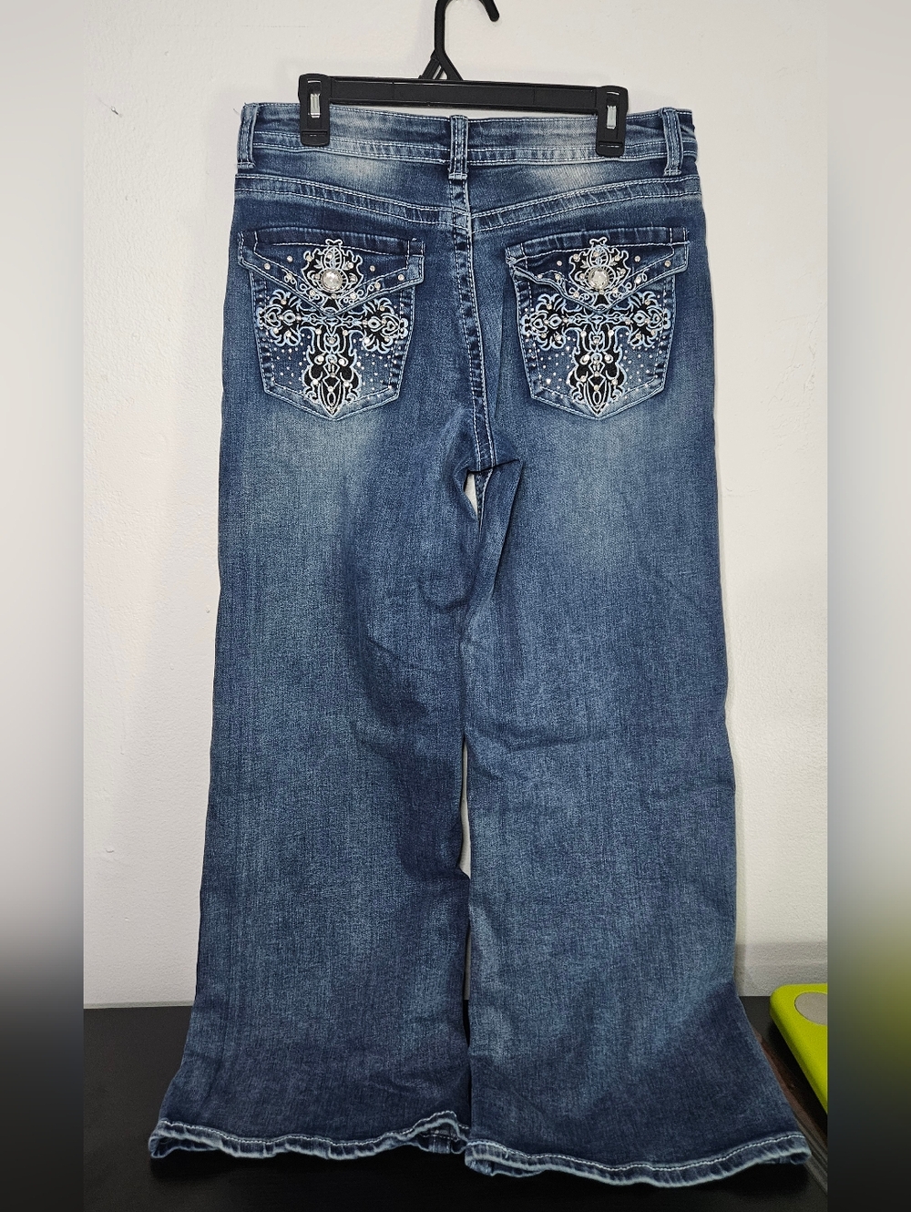 Telepatia Women's Wide Leg Embellished Embroidered Jeans Size 15 eur 48 NWOT